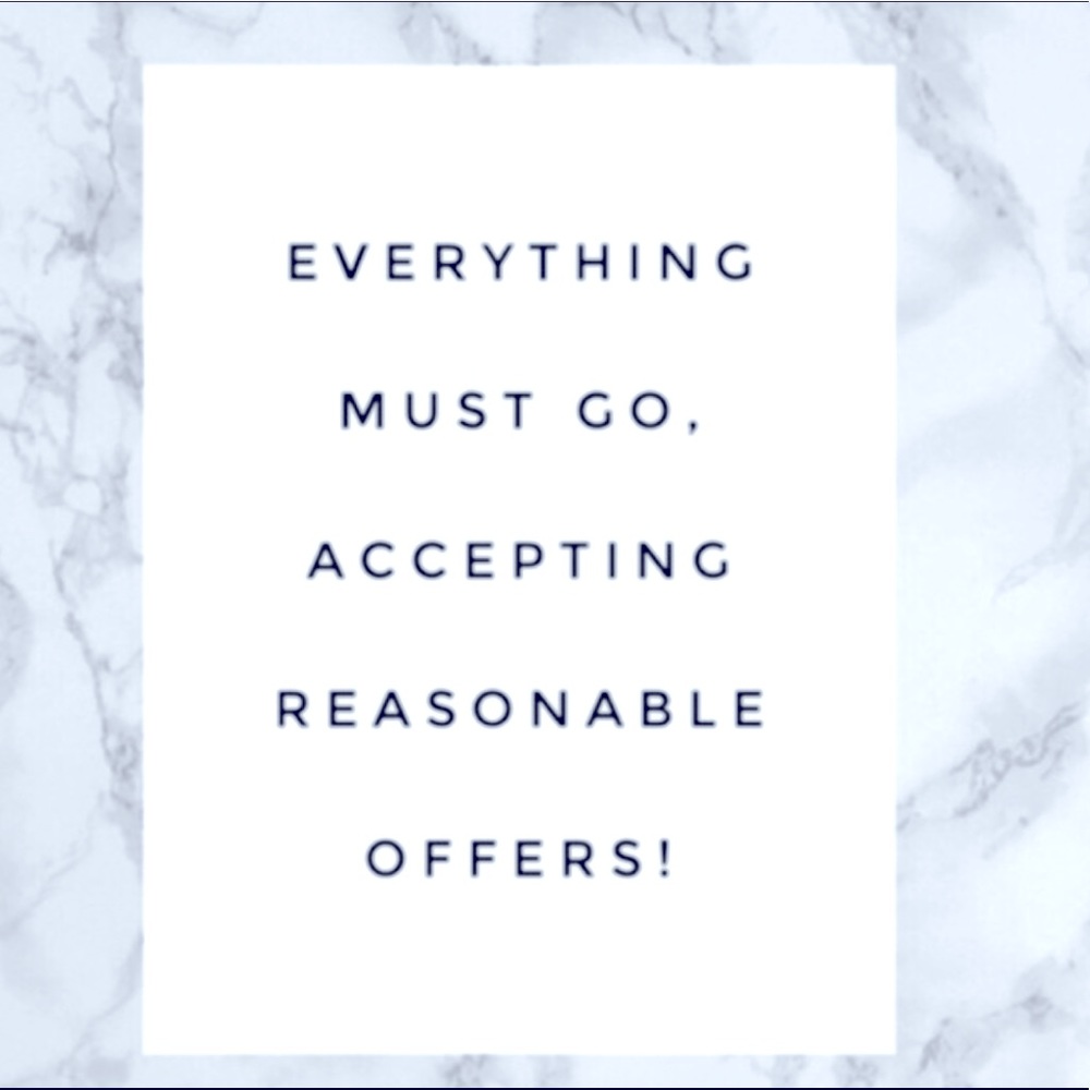 Cleaning out my closet!😊